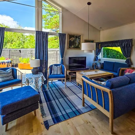 Σπίτι διακοπών 2 Bedroom Stunning In *