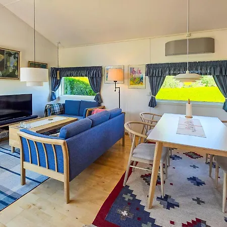 2 Bedroom Stunning In